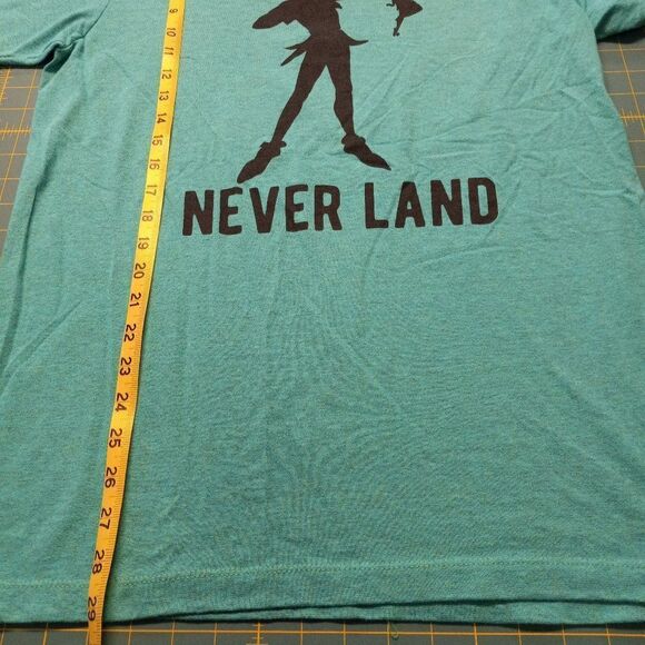 Disney  Peter Pan Cotton Blend Lg Green Short Sleeve t-shirt I'm So Fly - Picture 3 of 5